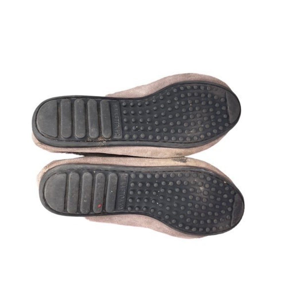Minnetonka Women's 8 Kilty Hardsole Gray Suede Leather Fringe Moccasins Loafers - Picture 5 of 7